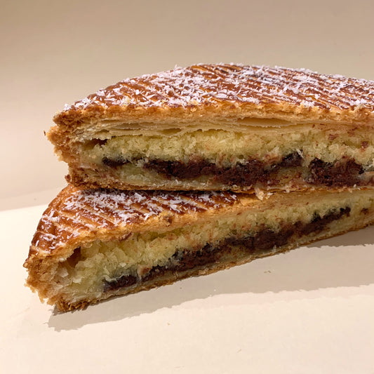 Galette des Rois, Noix de coco et chocolat noir Pérou 65% Nicolas Berger